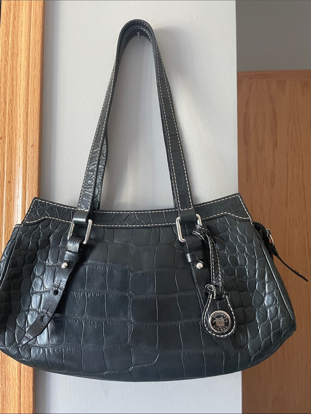 Dooney & Bourke Croc Embossed Leather Black Hand Bag